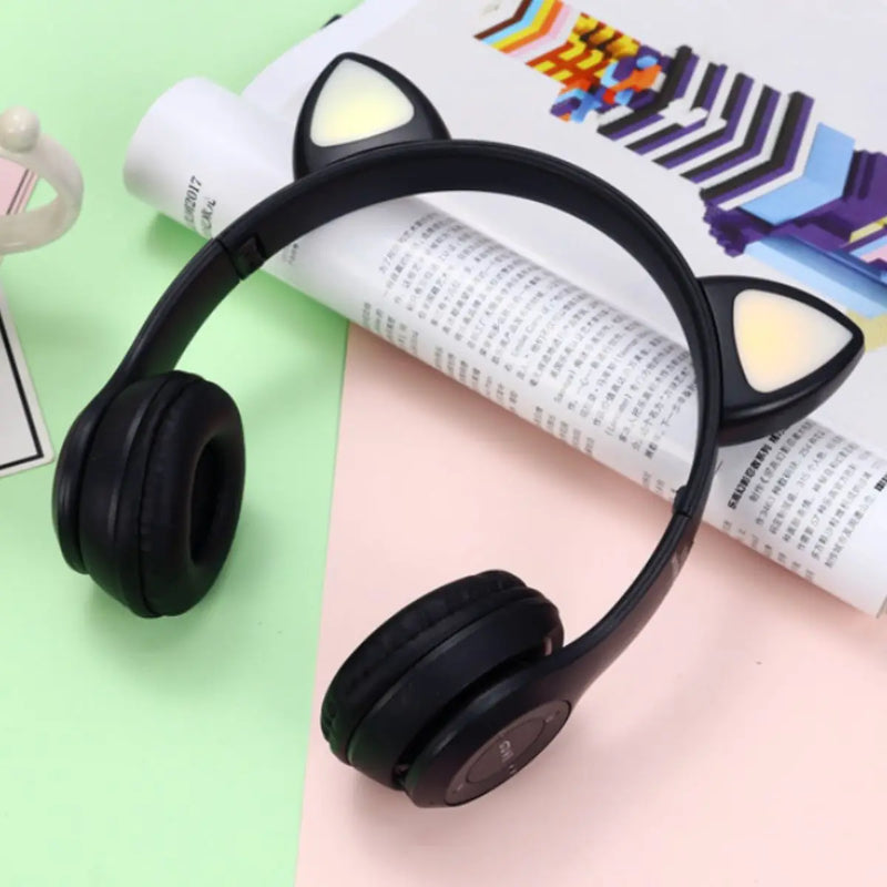 Fone De Ouvido HeadFone Sem Fio orelha de gatinho com bluetooth Rgb-p47m