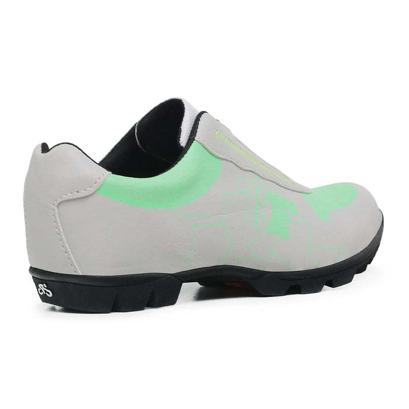 Tenis ideal para ciclismo uso masculino e feminino New Fox Bike Pro3, ideal para pedais normais